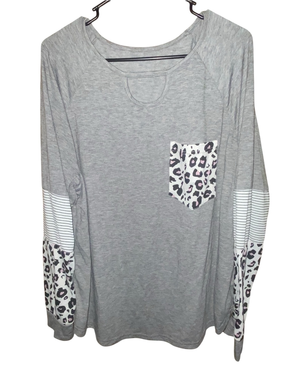 Women’s Leopard & Striped Print Keyhole Neck Raglan Sleeve Tee NEW SZ XXL